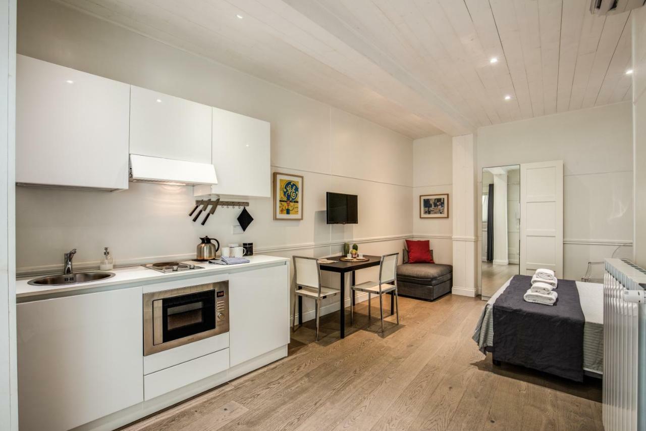 Colosseo Suite Apartment Roma Ngoại thất bức ảnh