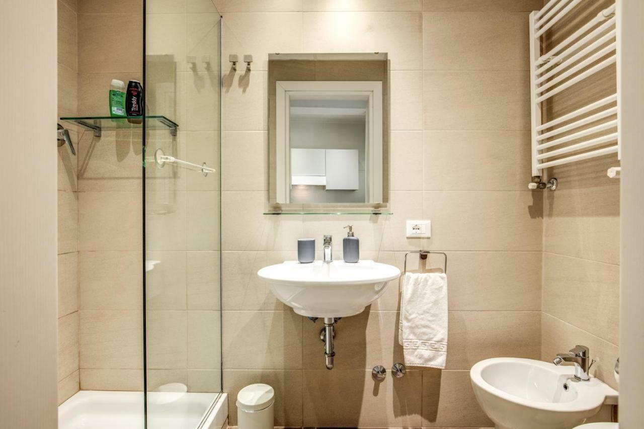 Colosseo Suite Apartment Roma Ngoại thất bức ảnh